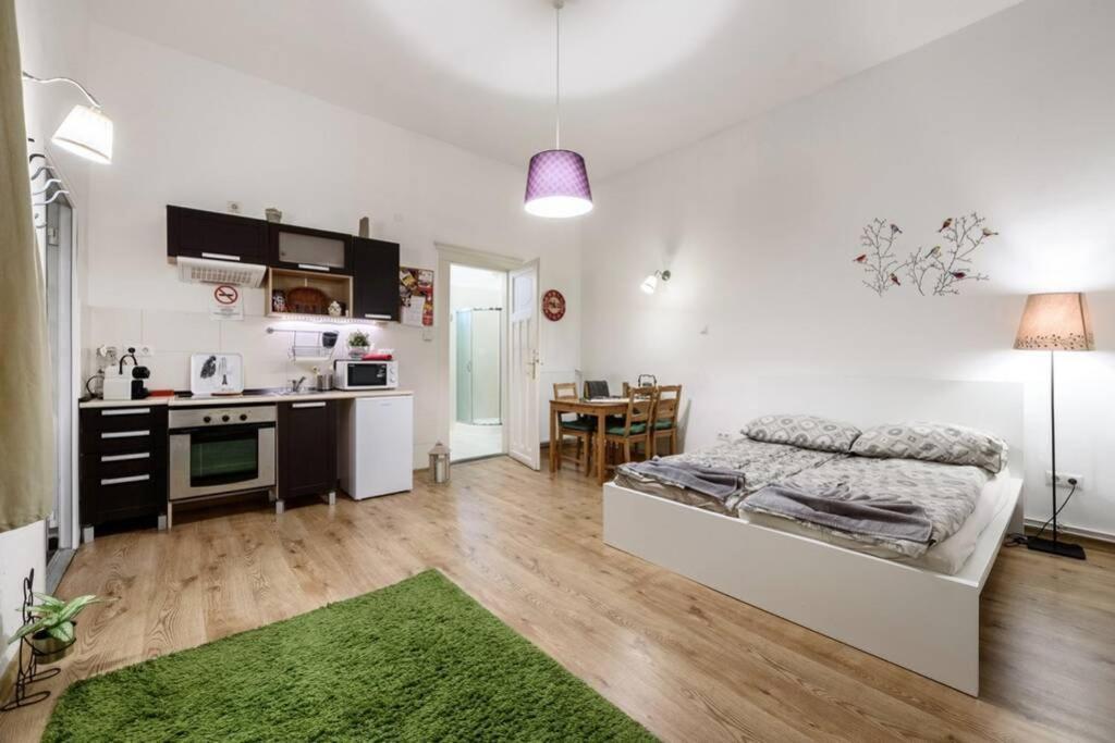 Miracle Home - City Center บูดาเปสต์ ภายนอก รูปภาพ
